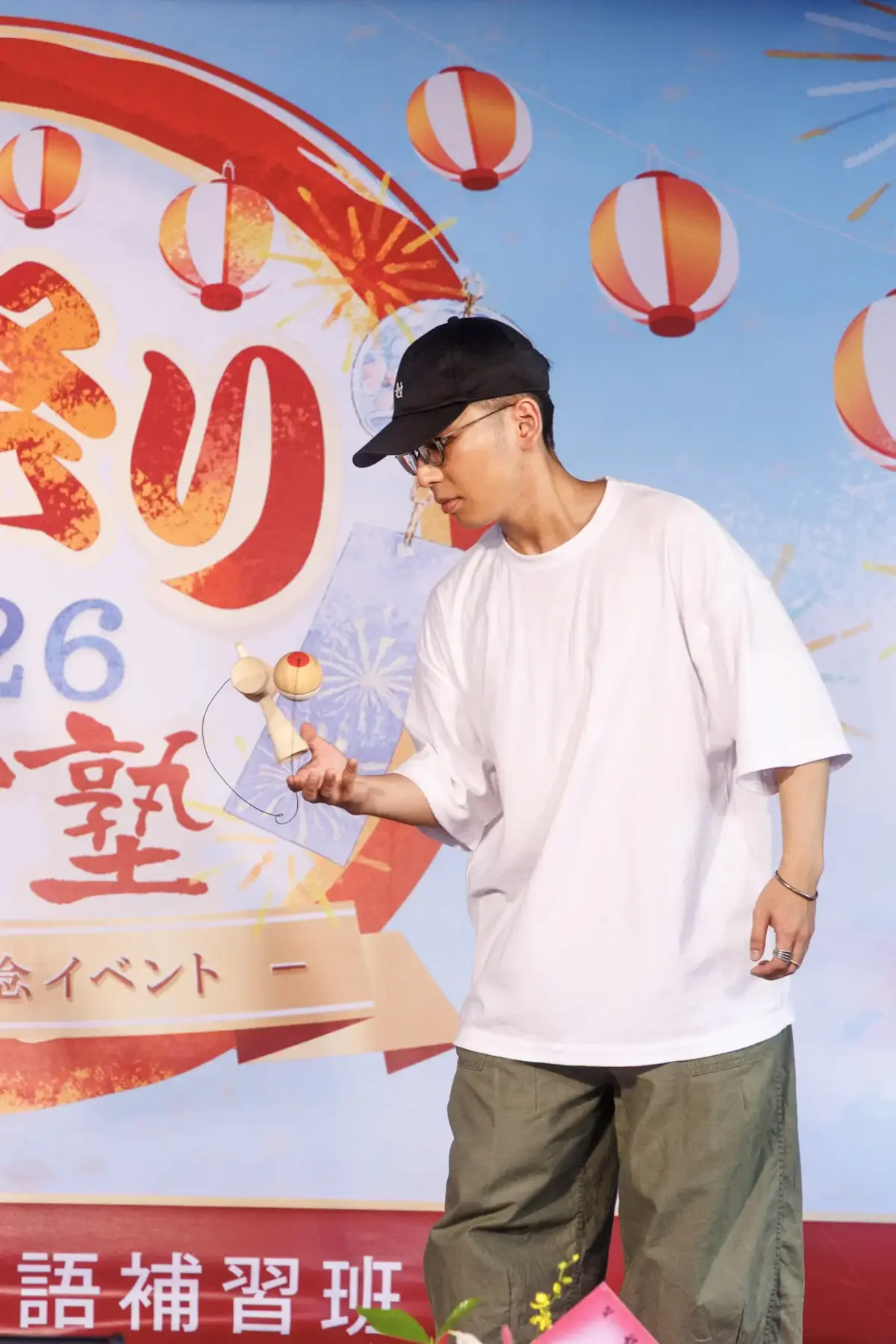 11 信宇示範雜耍招式